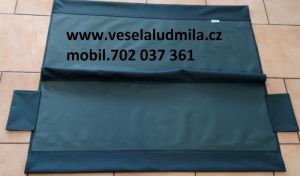 Sedák Šimon 109 cm x 94  cm